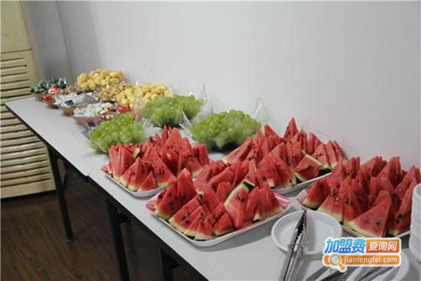 椒兰熏香时尚烧烤加盟费