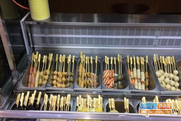 喵滋味串串香加盟费