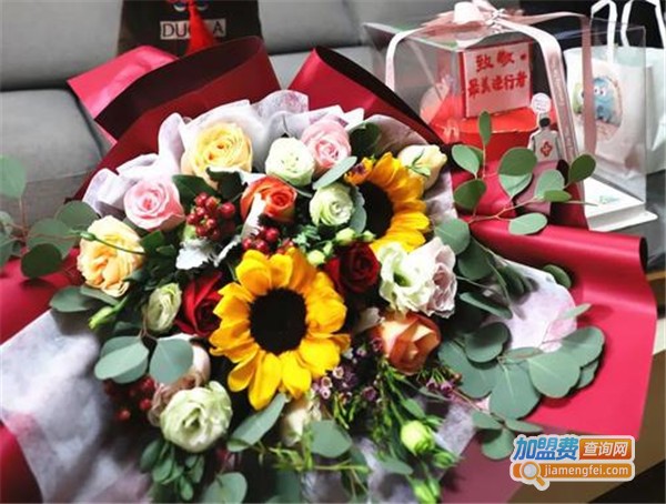 鲜花蛋糕店加盟费