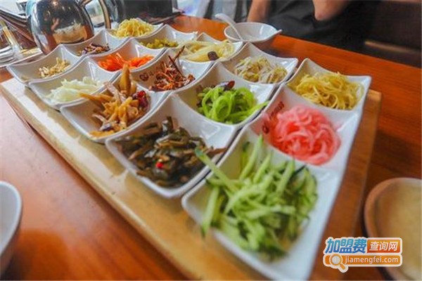 红汤丝娃娃加盟费