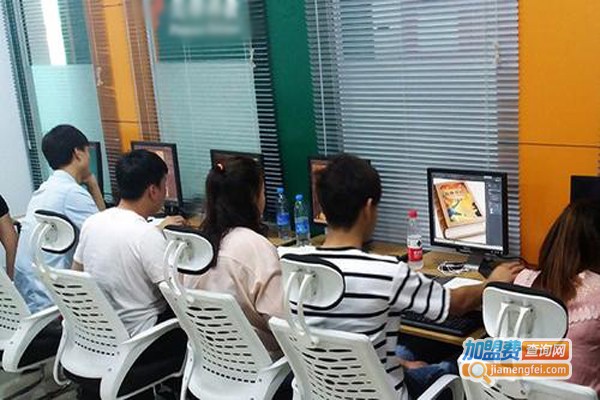 平面设计培训加盟费