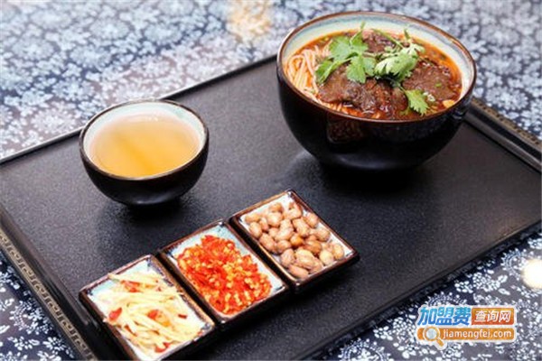 特色快餐加盟费要多少钱？