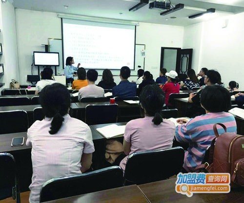 会计培训中心加盟费