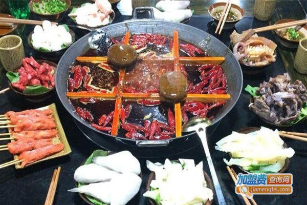 猴三老火锅加盟费