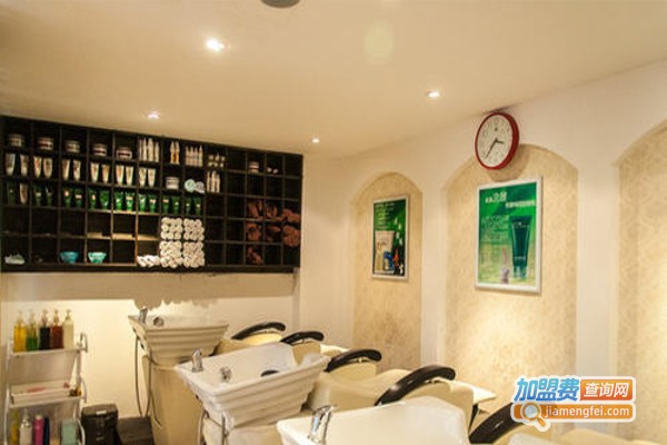 瑷丝坊养发加盟费