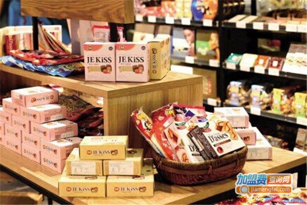 品牌休闲食品店加盟