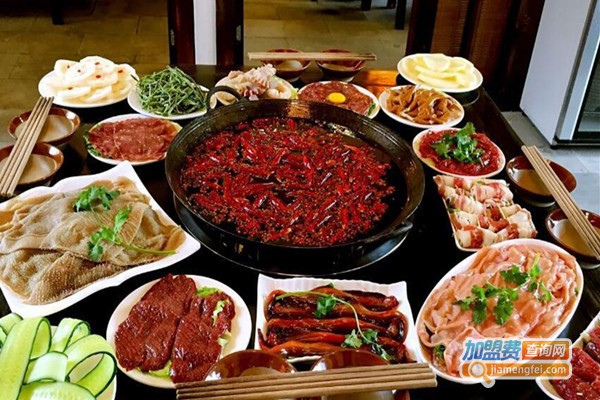 泰小伙曼谷夜市火锅加盟费