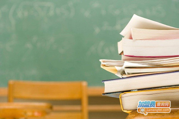 写作辅导班加盟