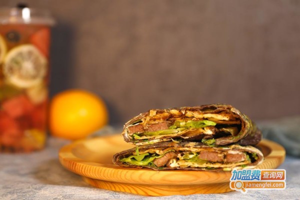 【煎饼爱上茶煎饼加盟】开煎饼爱上茶煎饼加盟店助您远超小康生活！
