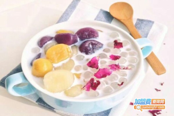 曹诺诺港奶芋圆加盟店