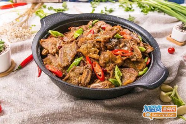 辛小牛·干锅煎肉饭加盟费