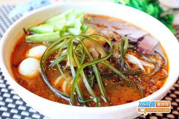 上瘾麻辣烫加盟费