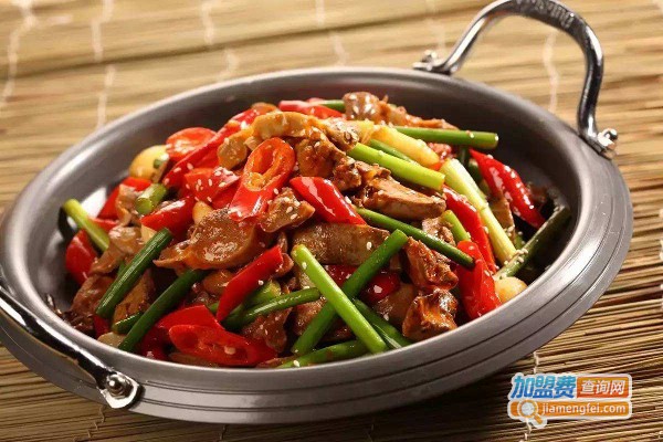 辛小牛·干锅煎肉饭加盟费