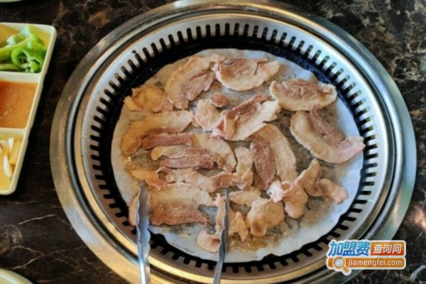 八点伴烤肉加盟店