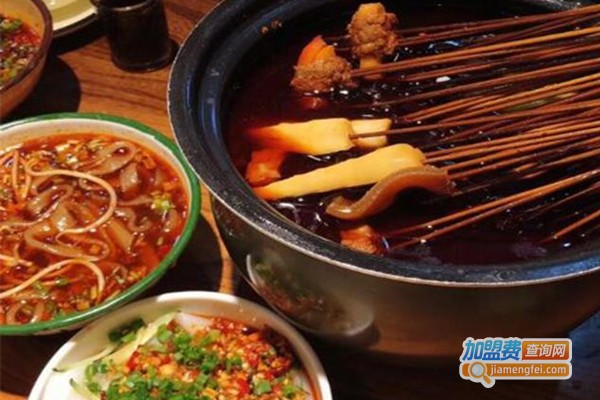 鼎燚冒匠串串加盟费