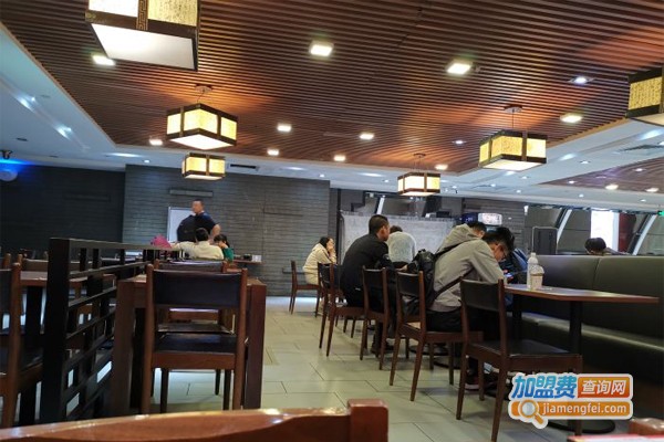 唯忆红烧牛肉面加盟门店