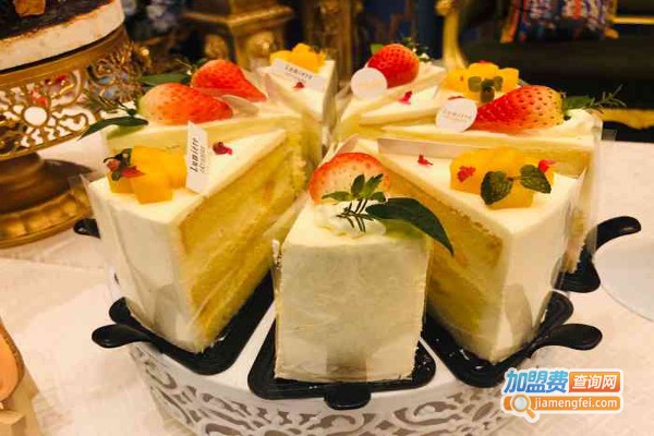 卢米法式甜品加盟费_投资卢米法式甜品加盟费是多少？