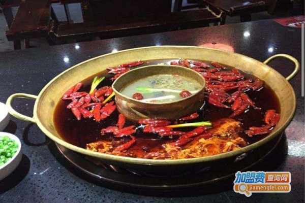 五斗柴老灶火锅加盟费