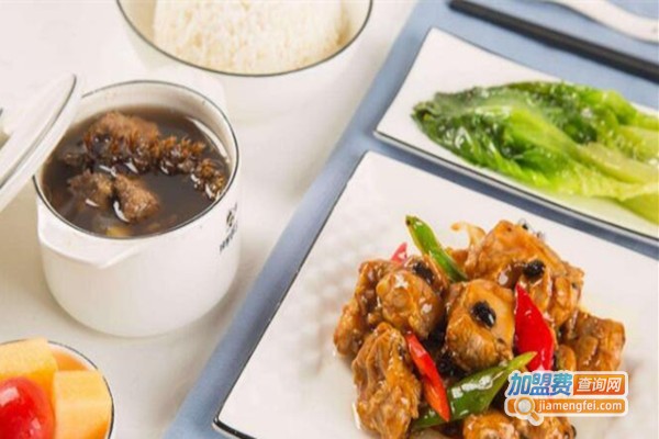 独家鲜言牛腩饭加盟费