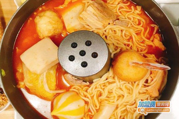 丸子家健康煮小火锅加盟门店