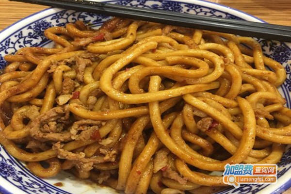 瑞瑞麻辣面加盟门店