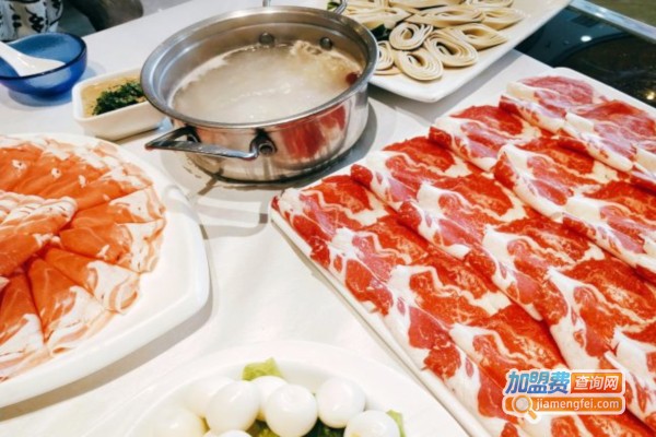 鼎鼎红港式火锅加盟店