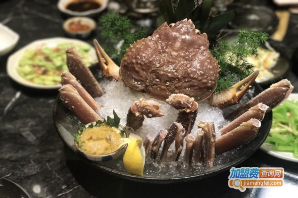 盛玖锅锅物料理加盟费