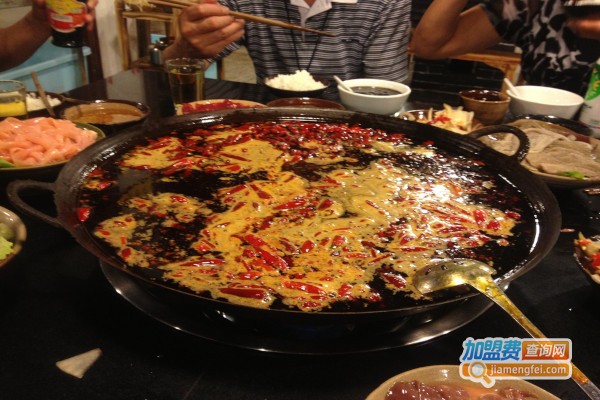 十吉老火锅加盟费