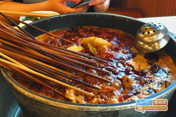 覃家院子火锅串串加盟费