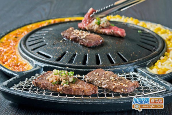 炉边小局烤肉加盟费