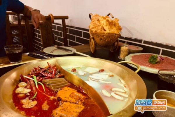 重荟老火锅加盟费