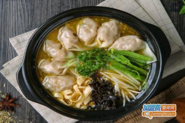 念师傅砂锅馄饨店加盟费