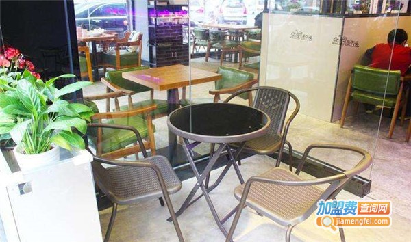 转角遇到爱餐厅加盟费