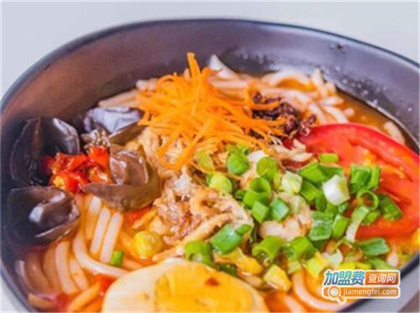 太小氓泰式酸汤米线加盟费