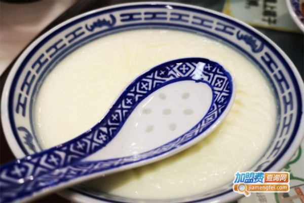 恒信牛奶甜品加盟费