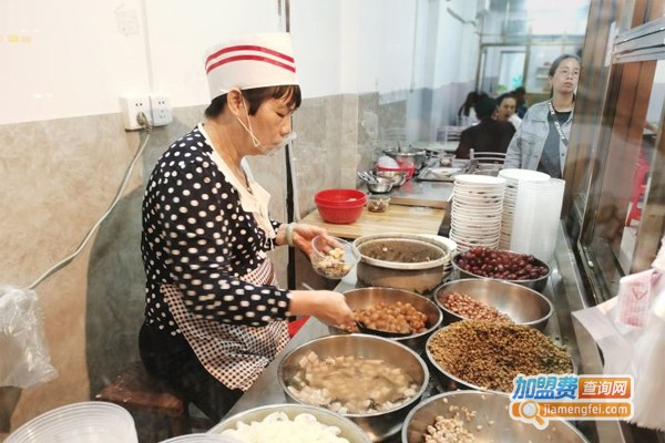 文昌邓记清补凉加盟门店