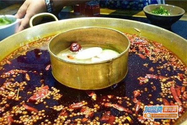 百宗老灶原味火锅加盟费