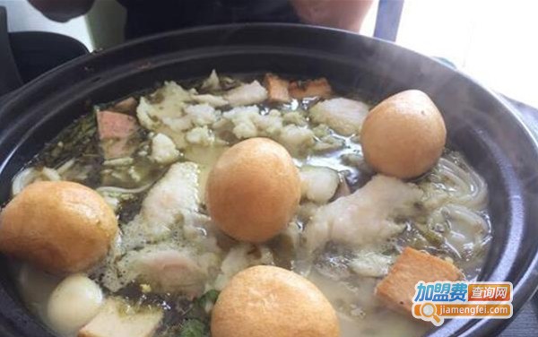 黄小庆酸菜鱼米线加盟费