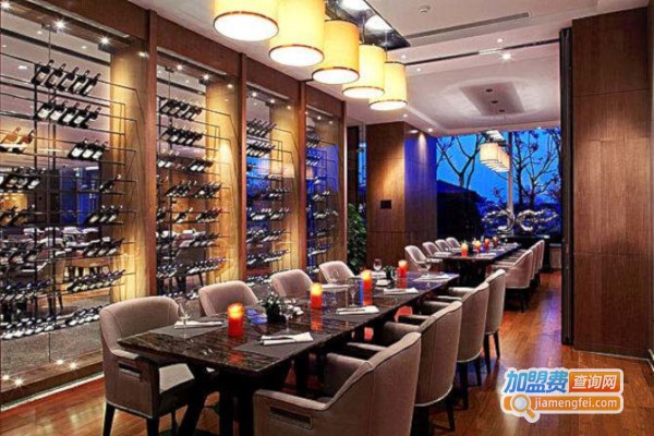 小黄点蓝带西餐厅加盟费