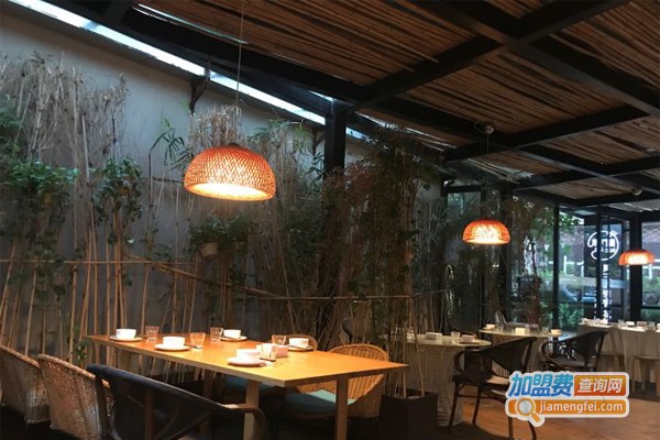 周三的情书花园餐厅加盟门店