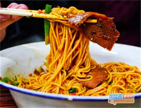 周真真南昌粉面加盟费