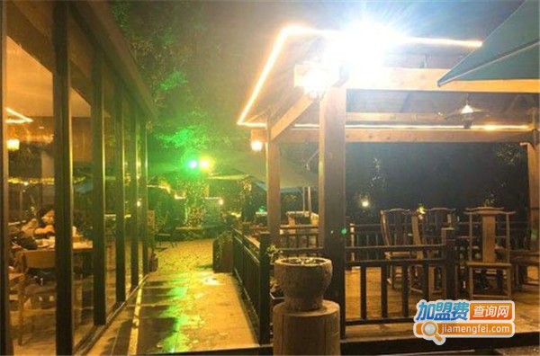 云山上餐厅加盟