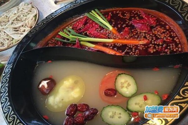 小龙江苑生态火锅店加盟费