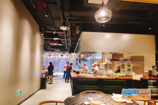 丙洲海鲜粥面加盟门店