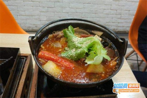 沸腾台式美人锅