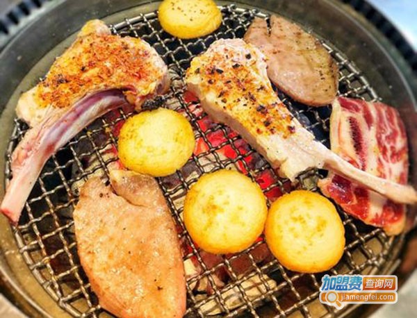 鹤一烤肉主题餐厅加盟费