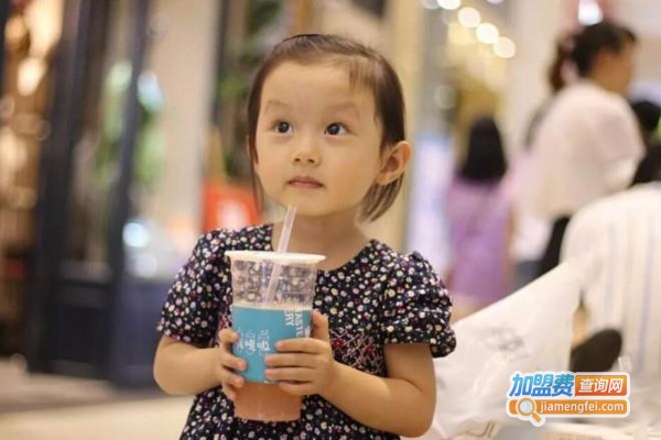 哦咦吸奶茶加盟费