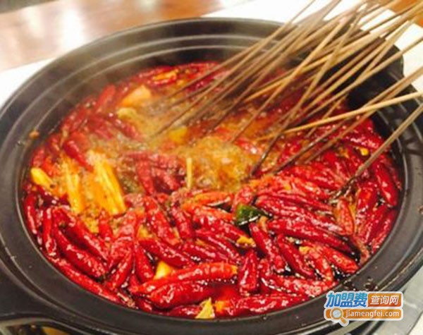 攀成钢小郡肝串串香火锅