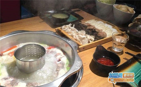 杨军老锅底加盟