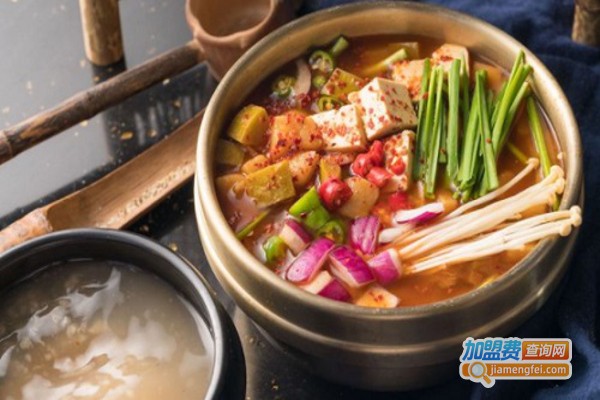 YAN特色碳烤加盟费